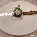 プチレストラン ブーケ・ド・フランス - 馬肉とﾋﾞｰﾂのﾀﾙﾀﾙ焦がしﾊﾞﾀｰﾊﾟｳﾀﾞｰ添え 