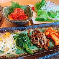 近江うし焼肉 にくTATSU 銀座店 - 