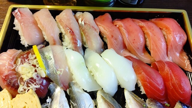 ジャンボおしどり寿司 辻堂店 辻堂 回転寿司 食べログ ジャンボおしどり寿司 辻堂店 辻堂 回転寿司 食べログ