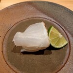 鮨 さかい - クエ