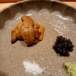鮨 さかい - 赤ウニ(唐津産)とキャビア