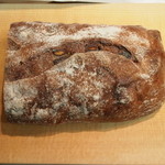 シニフィアン シニフィエ 世田谷本店 - パン・オ・ヴァン