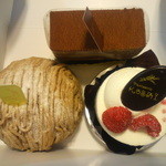 コサイ - 上：ショコラグランマニエ　右：ココキャラメル　左：岩間栗のモンブラン