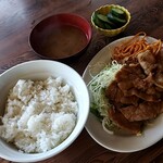 椎名食堂 - 焼肉定食￥500