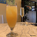 プチレストラン ブーケ・ド・フランス - 青森産ﾘﾝｺﾞｼﾞｭｰｽとChampagne