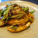 小菜一碟 - 甘長唐辛子とじゃが芋の回鍋肉