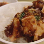 赤坂 四川飯店 - 【シメ】にご飯にかけていただきます(人´∀｀)