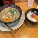 Hakata Nagahama Ramen Yumekaidou - 明太子ごはんセット