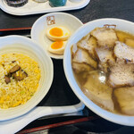 喜多方ラーメン 坂内 - 