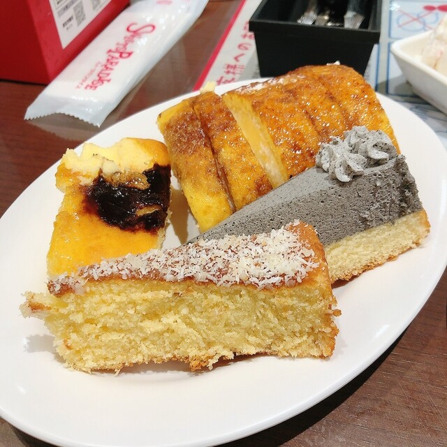 スイーツパラダイス クレフィ三宮店 Sweets Paradise 三宮 花時計前 ケーキ 食べログ スイーツパラダイス クレフィ三宮店 Sweets Paradise 三宮 花時計前 ケーキ 食べログ