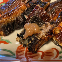 鰻花房 - ウナギの梅肉のせ