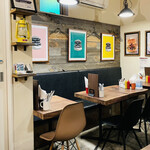 Jack37Burger - 内観