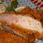 とんかつ 鉄 - 特上ロースかつ 断面