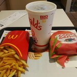 マクドナルド - 