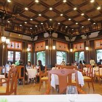 ザ・フジヤ - 店内