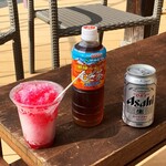 カフェピクニック - かき氷300円、麦茶150円、スーパードライ360円