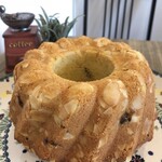 CAFE処 ヒパヒパ - いちじくのクグロフ