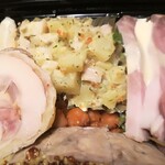 洋惣菜 亀洋 - タコと新じゃがのハーブマリネ