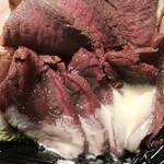 洋惣菜 亀洋 - カンガルーのロースト