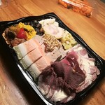 洋惣菜 亀洋 - 今回はこのままで戴きました♪