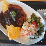 GOHAN-YA あたしんち - デミオムライス 800円(税込)、トッピングカツ200円(税込)