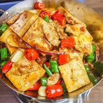 Fried tofu hot pot without spicy sauce