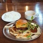 TORAのお肉屋さん - 肉屋のハンバーグ チーズトッピング
