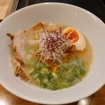 小松家 - 令和3年8月 ランチタイム
            鶏豚白湯ラーメン 790円