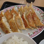 餃子の王将 - 餃子定食の餃子