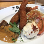 洋食屋 伊勢十 - 海老フライと鱸ムニエルウニソース