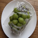 肉のハナマサ - シャインマスカット　1706円
