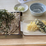 Teuchi Karasawa Udon Soba Kasahara - 天大根＋大盛り