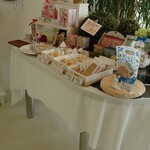 フラワーカップケーキの店 tete - 焼き菓子コーナー
