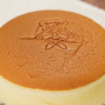 焼きたてチーズケーキのお店 アミーゴ - 