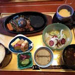 日本料理 丸治 - 