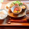 隠れ家カフェ 晴耕雨読