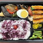 那覇市役所内売店 - ＊お弁当（チキンカツ）（¥420）
            （弁當や美膳）