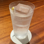 Bar Tetu - ジントニック。トニックの話。