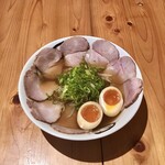 らーめん亭 民都 - レアチャーシューらーめん
