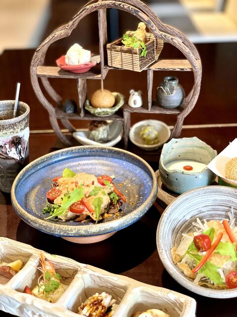 チャイナテーブル(値下げ致しました。) チャイナテーブル(値下げ致しました。)