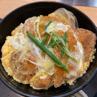 Gohan Dokoro Kokugikan - カツ丼　ご飯少なめ　