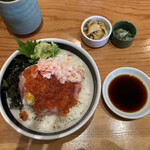 海鮮丼専門五鉃 沼津本店 - いいよ〜、いいね〜♪