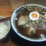 中華そば（肉３枚）とライス（中）