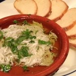 TRATTORIA ROMANO - サービスの1品・生シラス