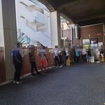 ラーメン二郎 - 17:30到着で30人オーバー！