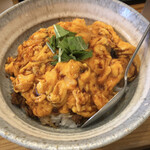 らーめん専門 和海 - ふわ玉丼(中) 卵1個追加　600円(税込)