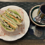 クマクマ - ホットサンド&ホットコーヒー
