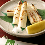 grilled white asparagus