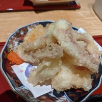 対馬のどぐろとイカ活き造り 博多 魚蔵 都ホテル店 - 