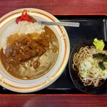 蓼科 - 欧風と和テイストが融合したカツカレー